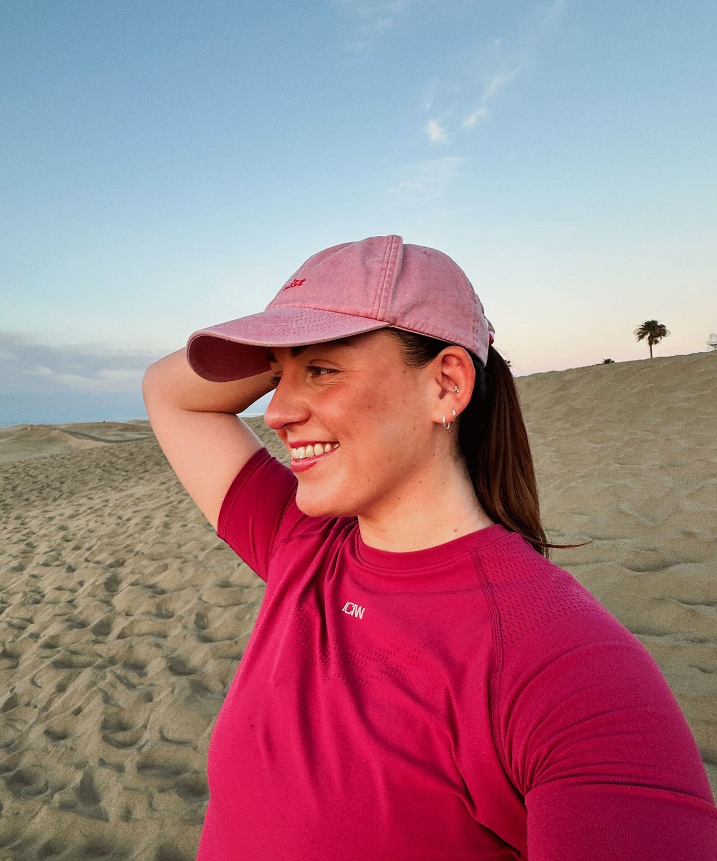 Feminist | Caps | Rosa